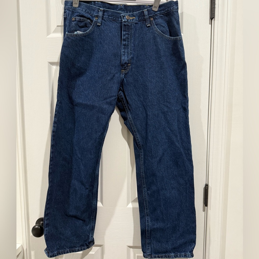 Wrangler Men's Deep Blue Straight Jeans